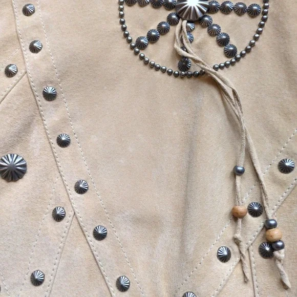 Cripple Creek Vest Tan Leather Fringe Studded Western Capelet Poncho Festival OS - Picture 14 of 14